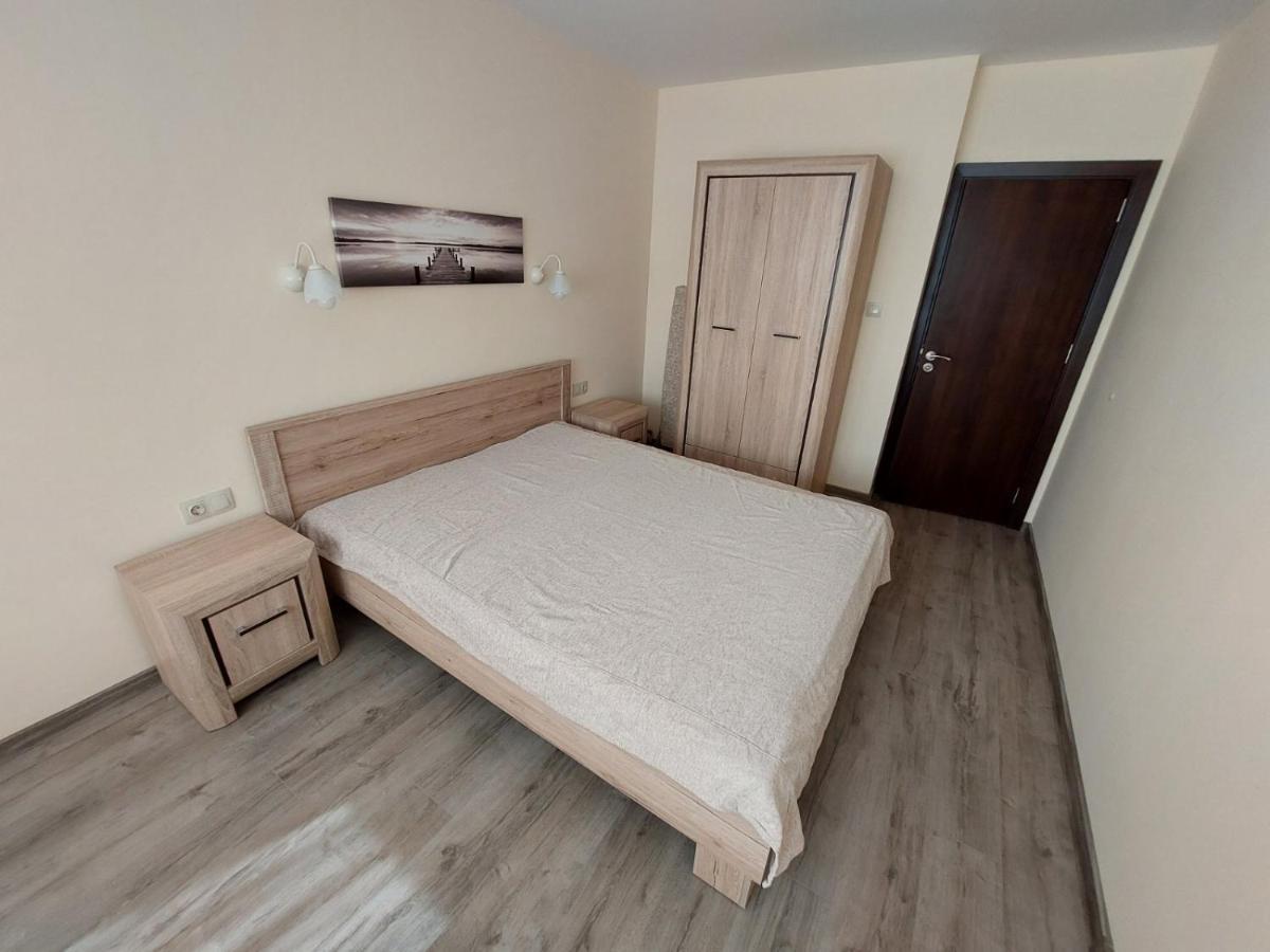Апартаменти За Гости Делукс Burgas City Eksteriør billede