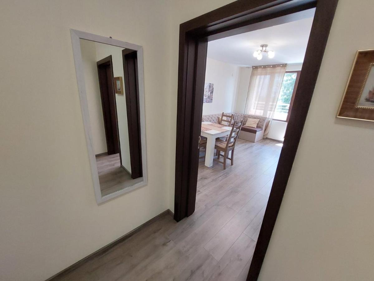 Апартаменти За Гости Делукс Burgas City Eksteriør billede